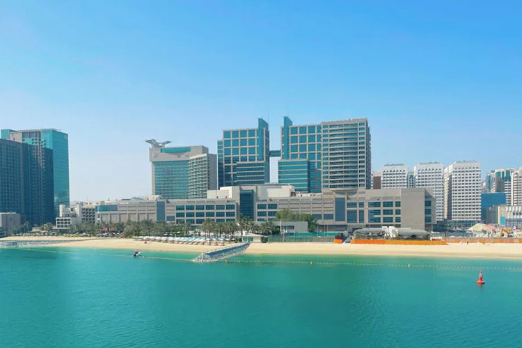 阿联酋阿布扎比贸易中心沙滩改建项目通过竣工验收.jpg